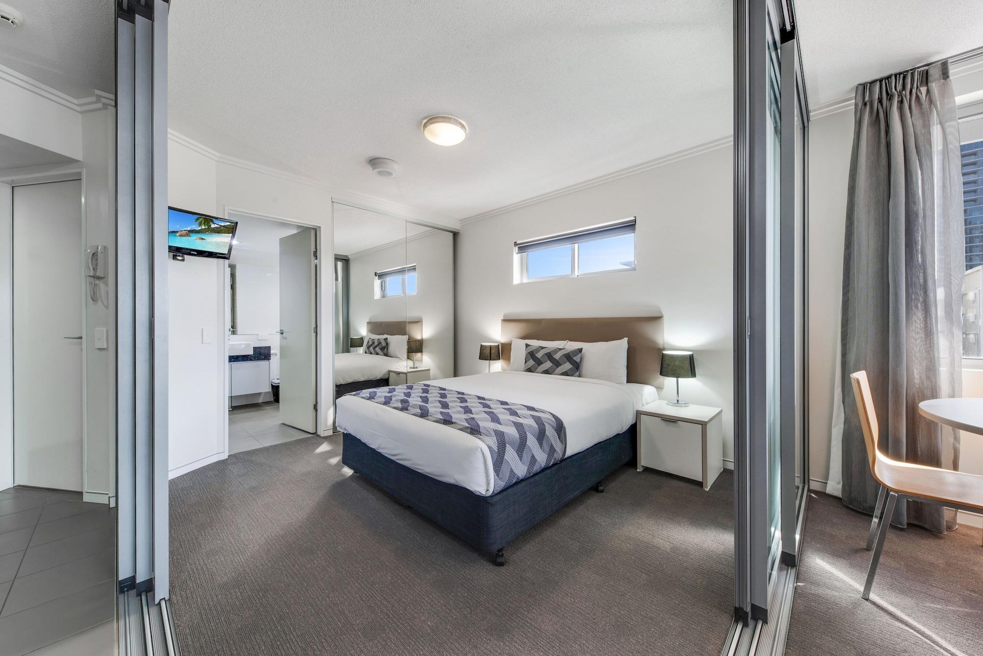 The Capitol Aparthotel 4*